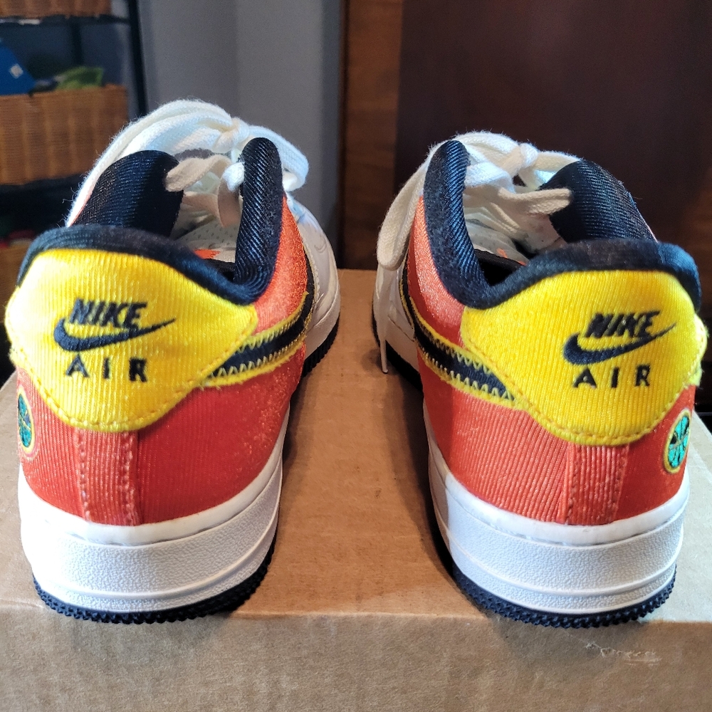 Nike Air Force 1 Low Rayguns Sneakers Shoes DD9530-100 Boys Youth Size 7Y - Picture 8 of 12